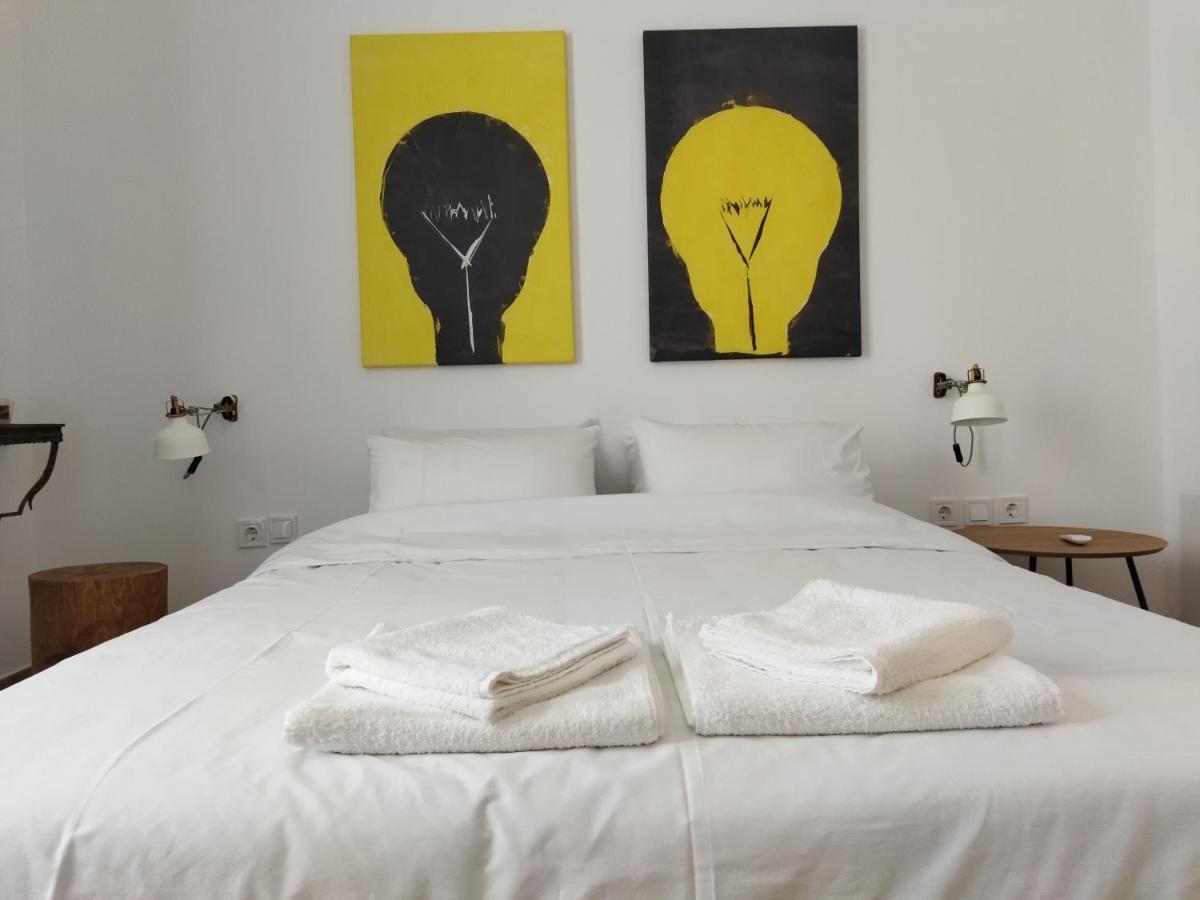 Minimal Apartment By The Beach Corinth Экстерьер фото
